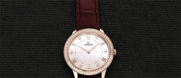 欧米茄进灰了是什么原因 欧米茄进灰了是什么原因