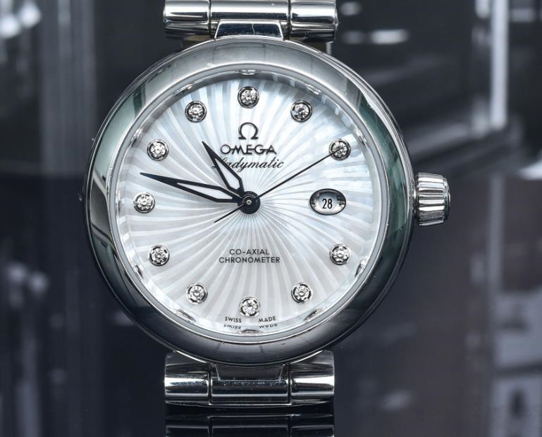 欧米茄手表走走停停处理方法盘点